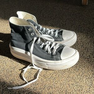 Converse Platform Hightops Size 9